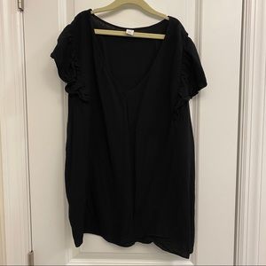Black shirt sleeve old Navy blouse